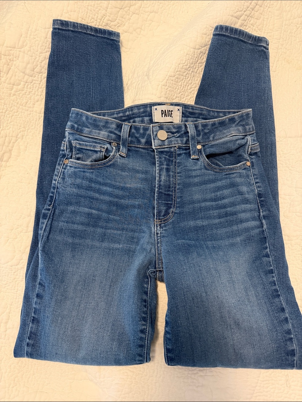 PAIGE Hoxton Ankle Jeans in Medium Blue Wash